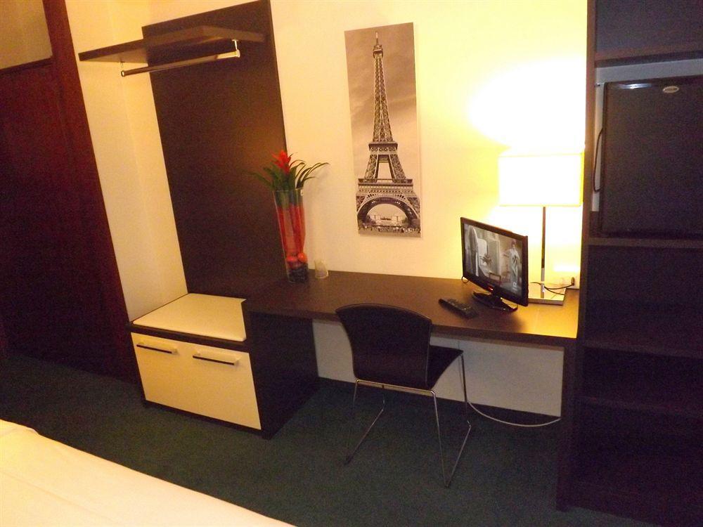 Hotel Roncobilaccio Roncobillaccio エクステリア 写真