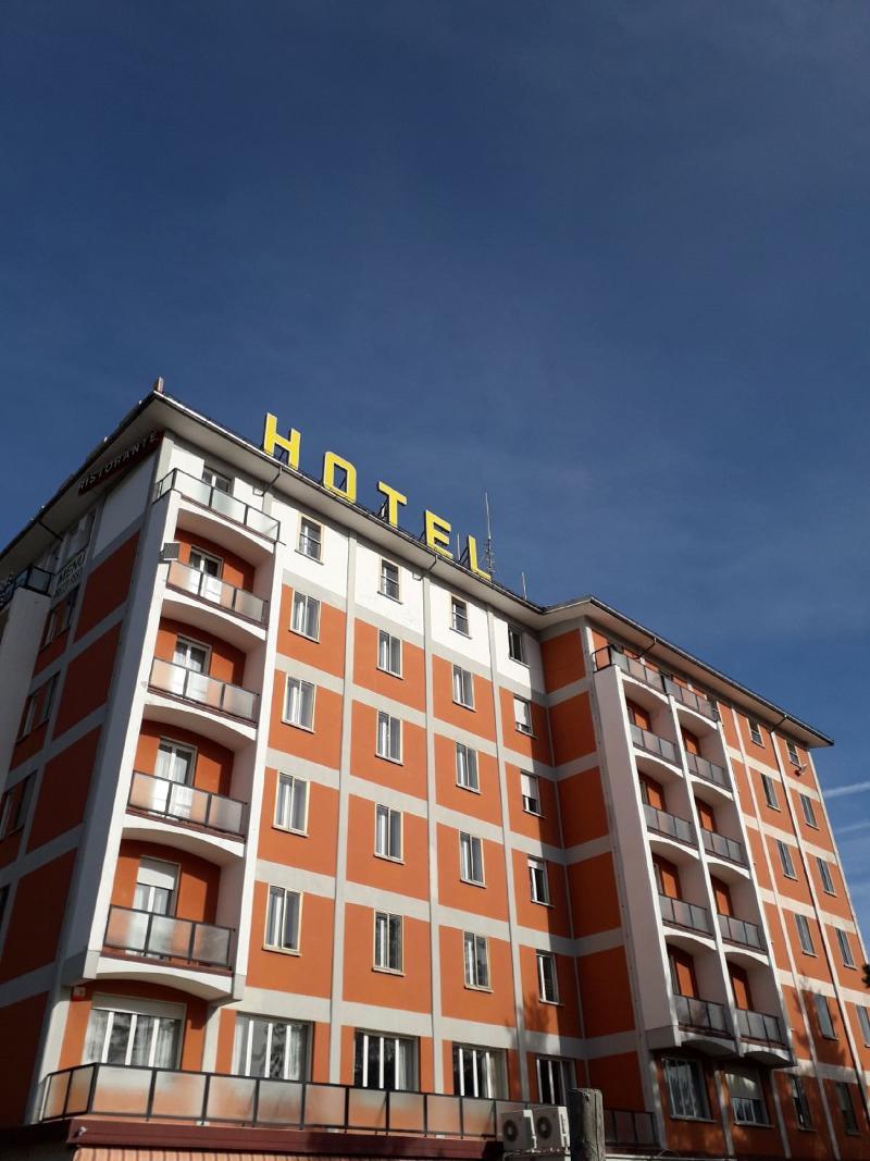 Hotel Roncobilaccio Roncobillaccio エクステリア 写真